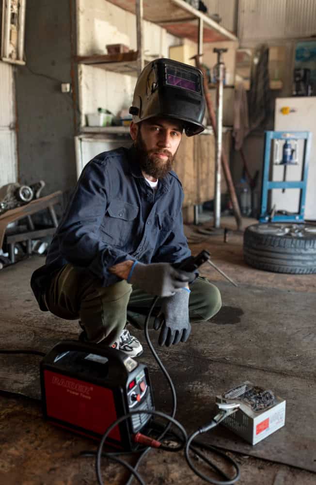 Mississauga’s #1 Mobile Welding – Gates, Railings, Trailers & More